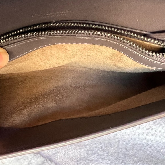 Bottega Veneta - Convertible Clutch + Crossbody - Picture 4 of 7